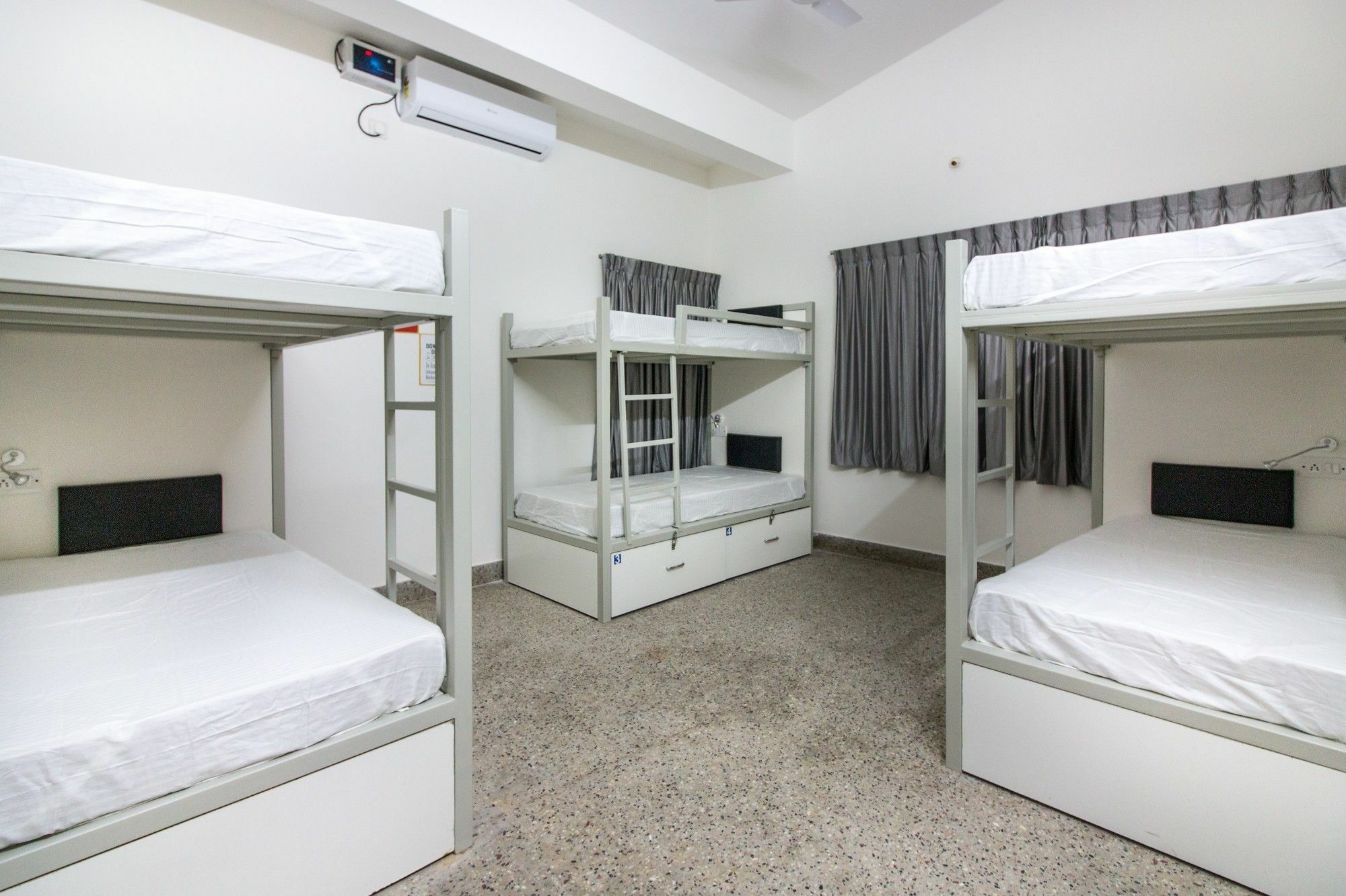 Hostel Backpacker Panda Bengaluru Zewnętrze zdjęcie